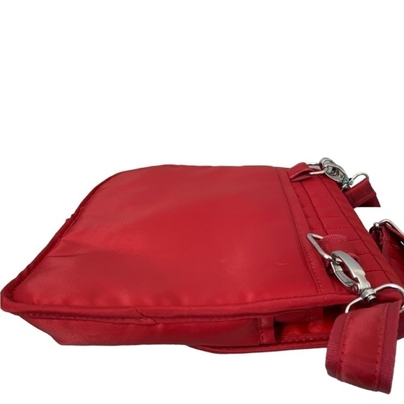 LUG Somersault Shoulder And Waist Pouch - Rose - Picture 11 of 16